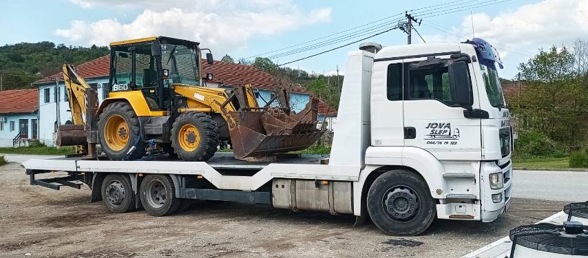 Šlep služba Kragujevac - kamion za prevoz teške mehanizacije do 15t